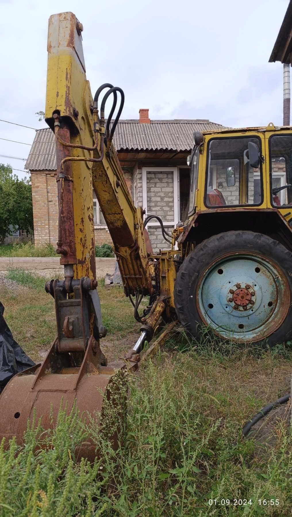 Екскаватор ЮМЗ 2002р. БОРЕКС