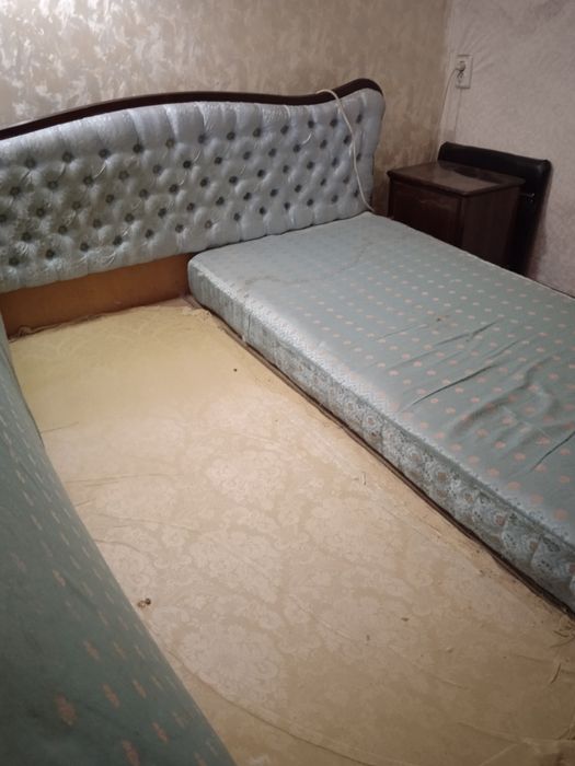 Кровать Чеська б/у.