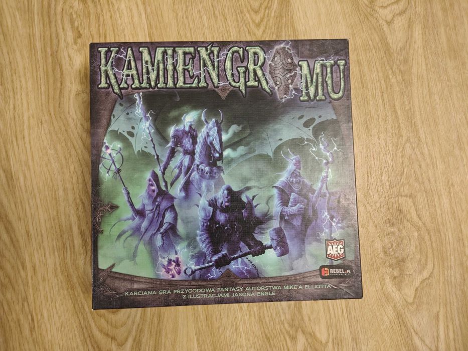 Kamień Gromu - gra karciana
