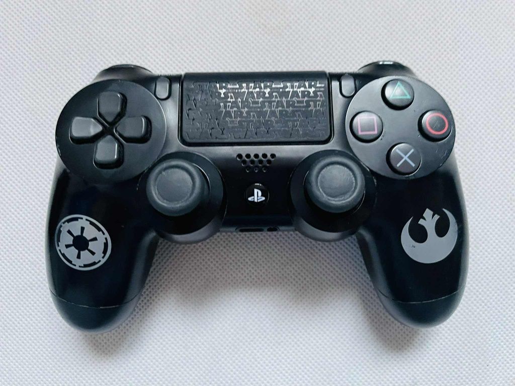 PS4 Slim 1TB Star Wars Edition
