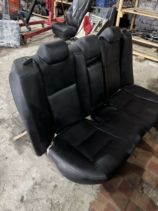 Сидіння кожані Toyota Camry 50 usa передня пара