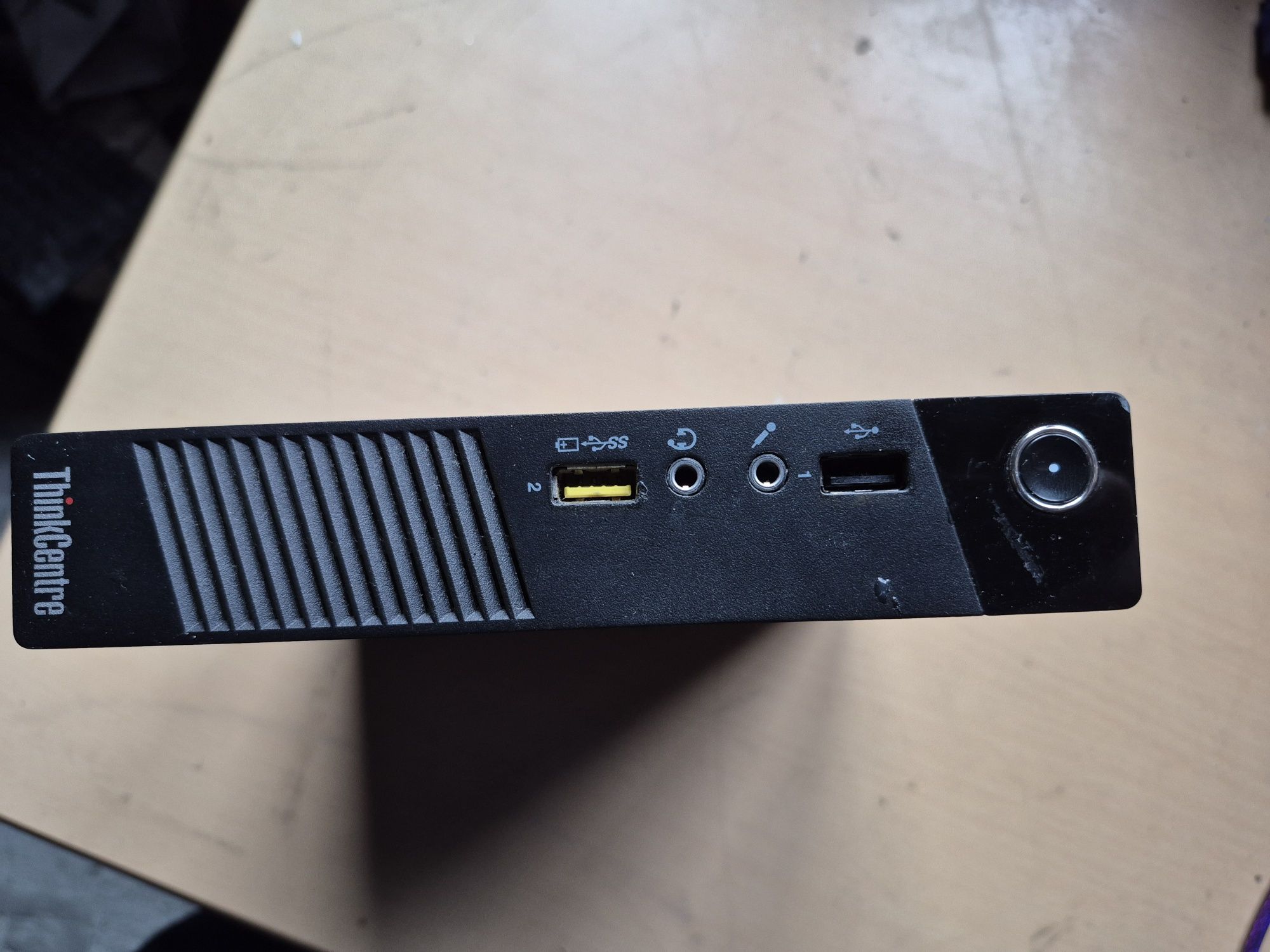 Mini komputer Lenovo ThinkCentre M53 4 rdzenie w super stanie