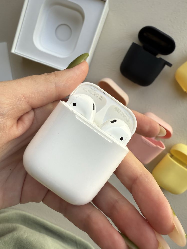 Навушники AirPods 2