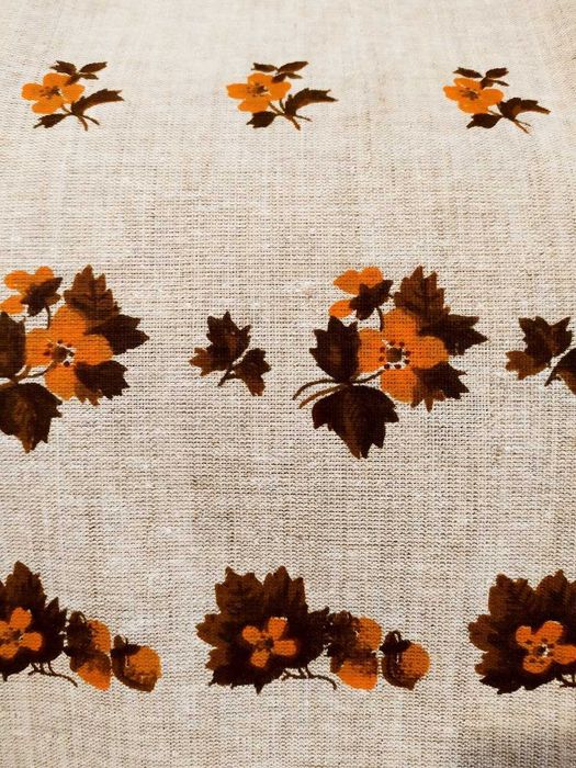 Скатерть льняная новая