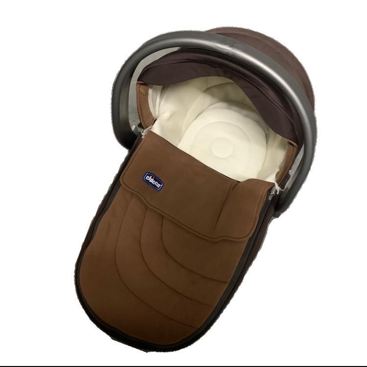Cadeira de passeio com opcao alcofa Chicco