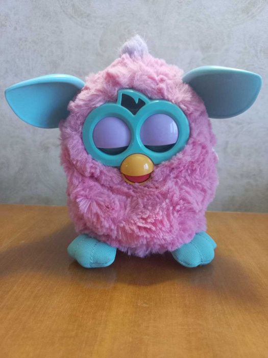 Інтерактивна іграшка Furby Фербі рожевий