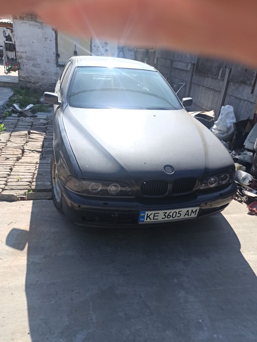 Продам БМВ е39 рест