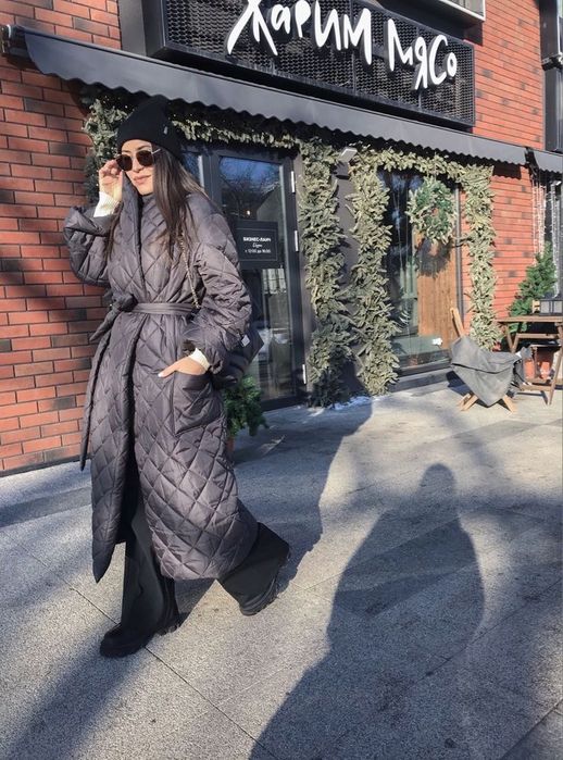 Пальто стьобане з поясом