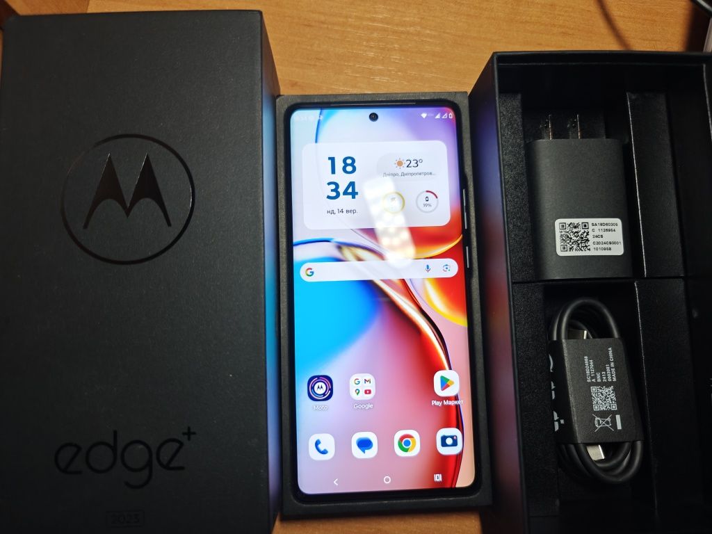 Motorola Edge Plus 2023 2 сім 8/512 ГБ