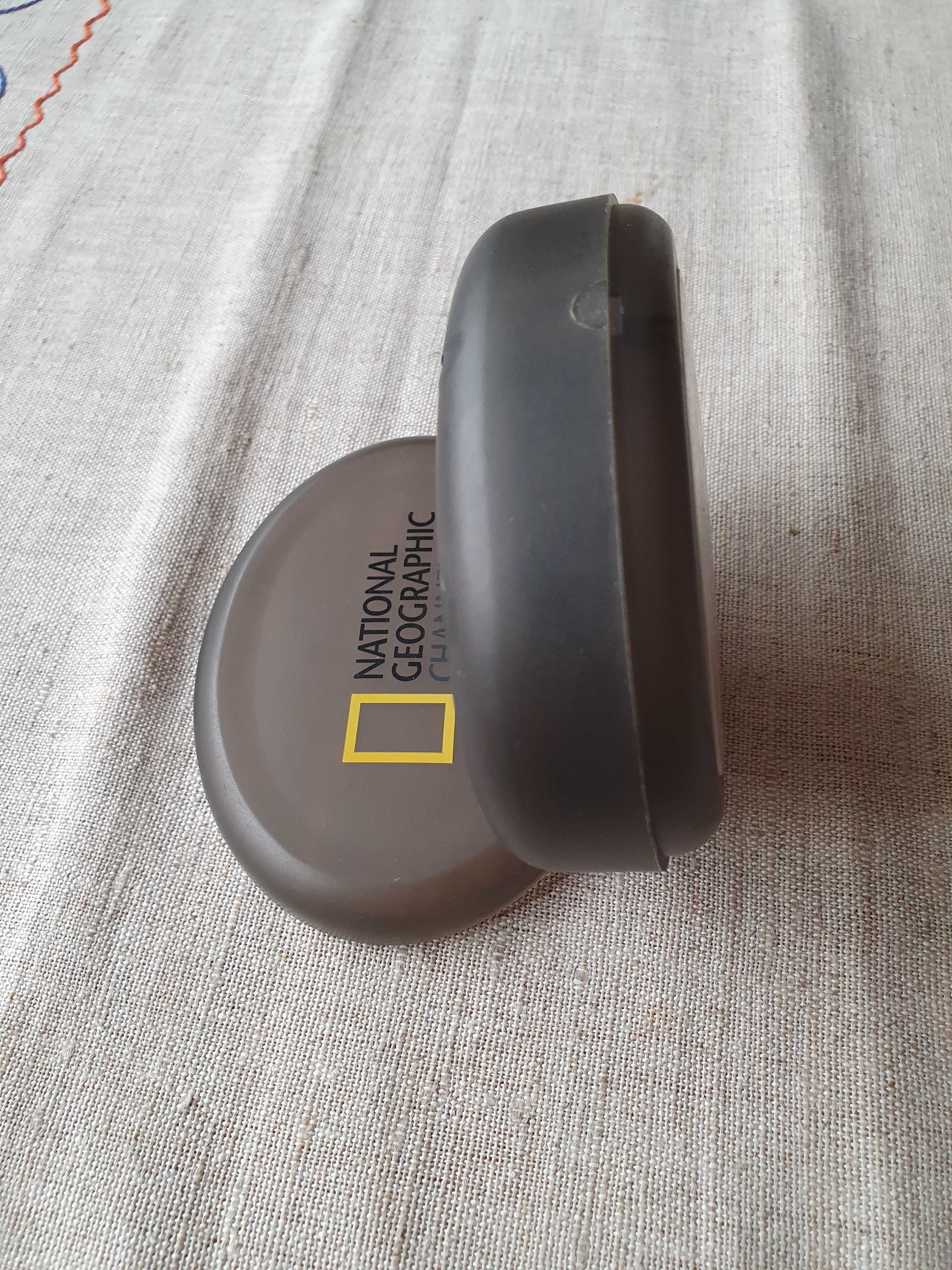 Budzik z mechanizmem kwarcowym