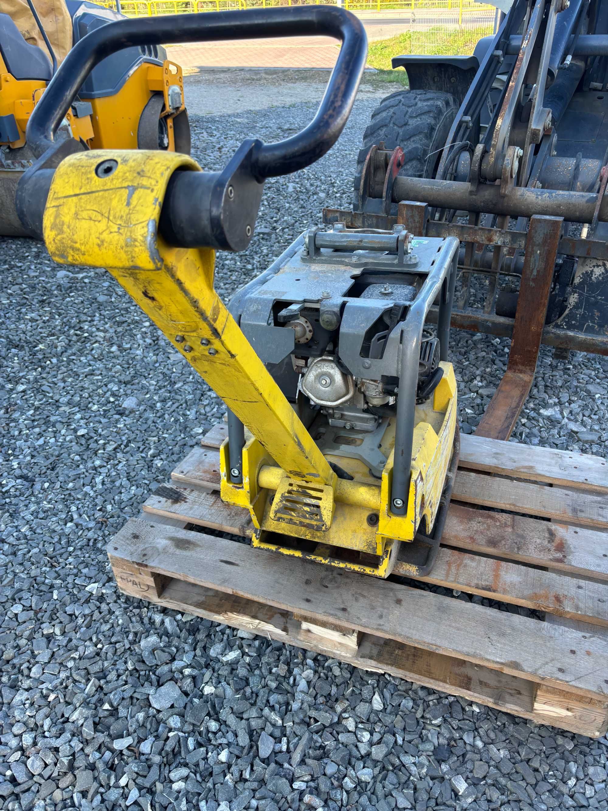 Zagęszczarka rewersyjna Wacker DPU3750 At 240 kg 2018r.silnik Honda