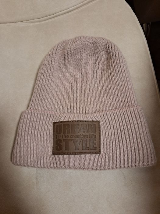 Шапка жіноча зимова