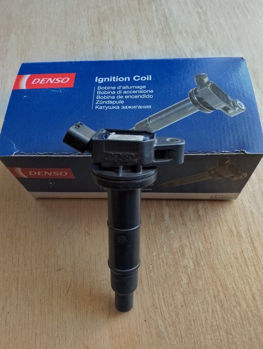 Продам катушка запалювання  на Toyota Camry 40