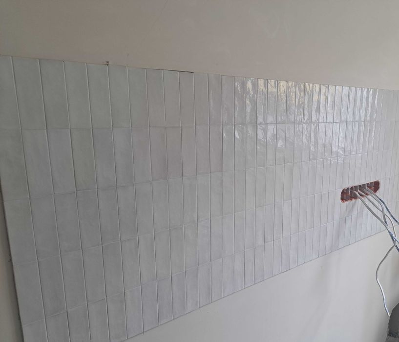 Coco White Gloss 5x15