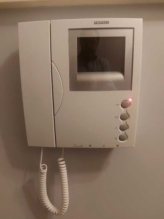 Videoporteiro Fermax Loft 3307 (4+N Ecrã a cores) / Estado novo