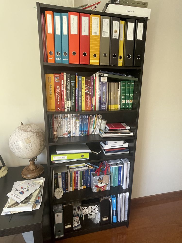 Estante Billy IKEA