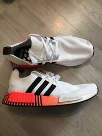 Кросівки чоловічі як нові 43р Adidas Nmd r1 Glitch white solar red