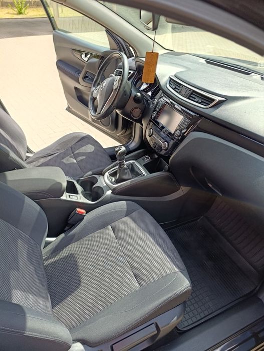 Qashqai 2015/2016 tekna super stan prywatnie