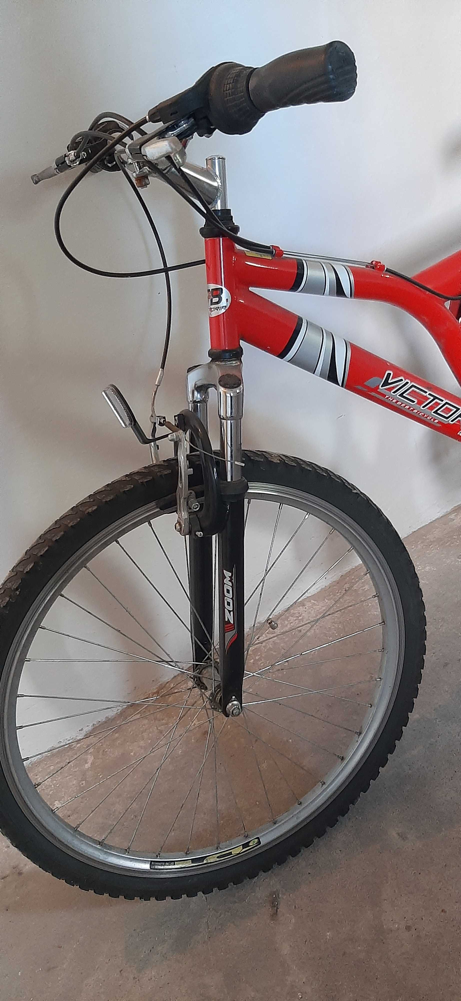 Victoria Bike czerwony rower górski chłopięcy 10-13 lat