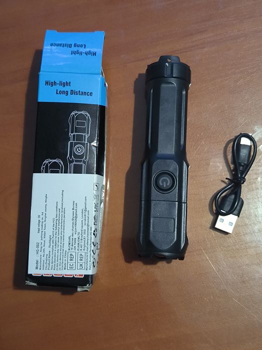 Фонарь мощный с USB зарядкой