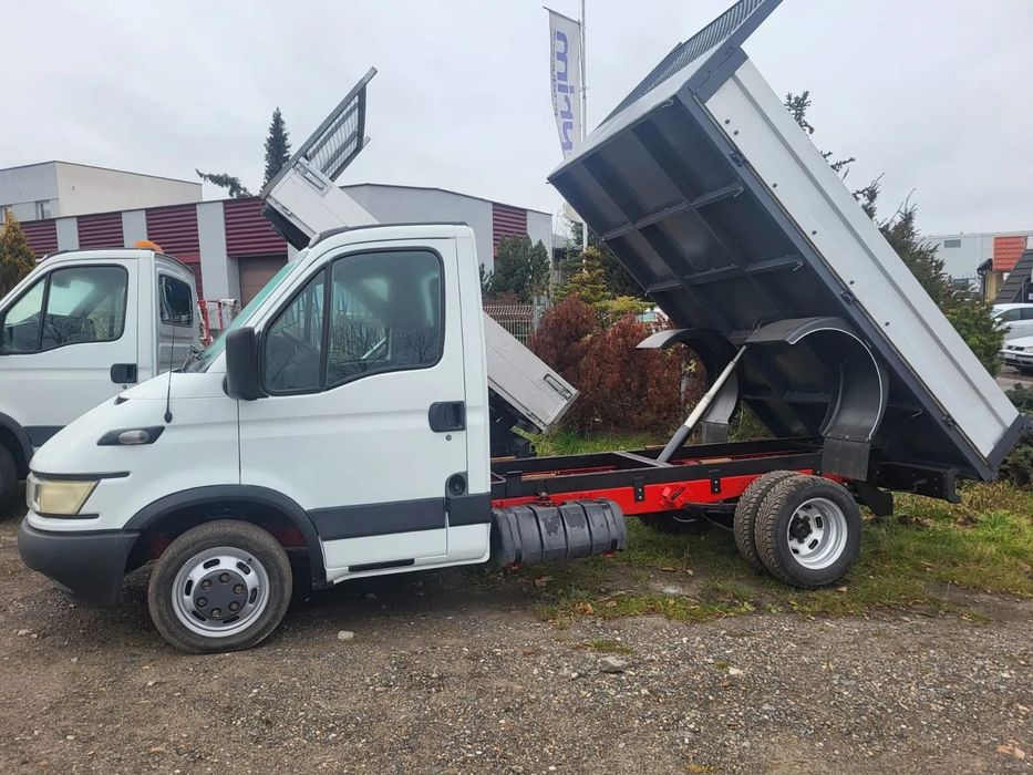 Iveco DAILY 35C12  Roz Osi 345CM,STAN IGŁA, Ład 1320kg.145 tyś km,2 sztuki,Bez wkładu