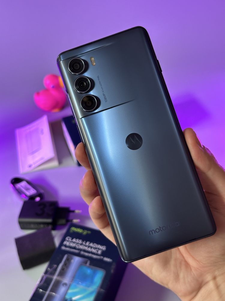 Motorola moto g200 5G 8/128 144Hz 108MP 5000mAh