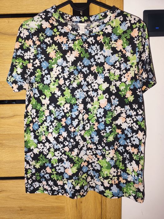 Prześliczna bluzeczka H&M rozmiar M