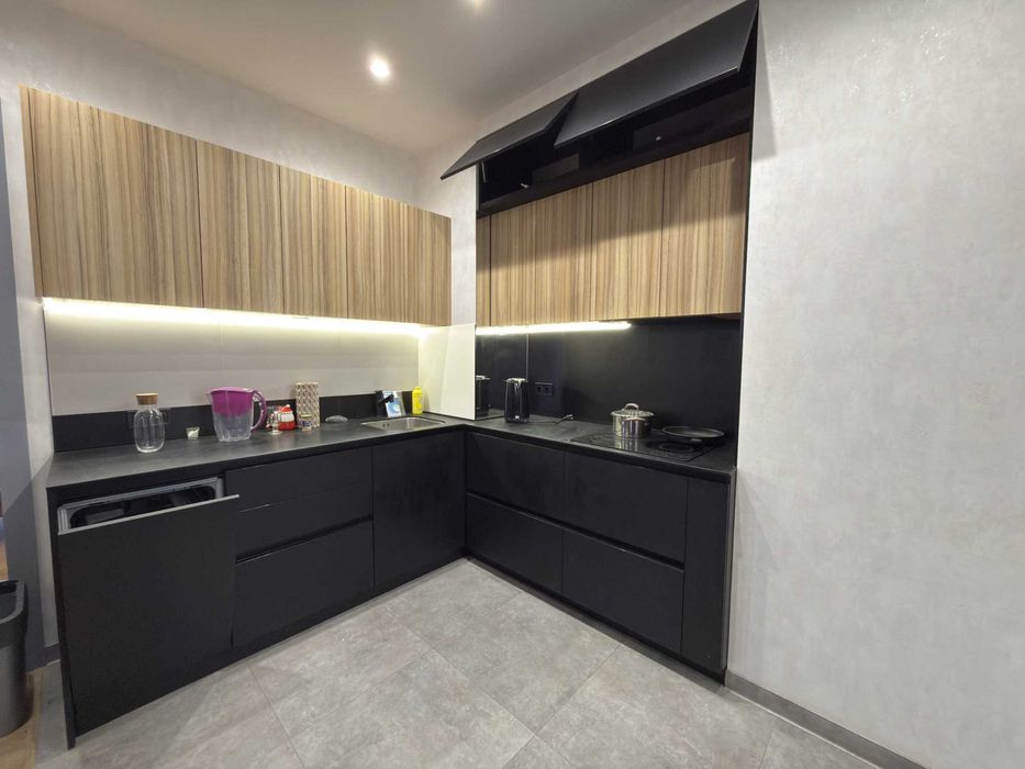 Сдам 2-комнатную квартиру с видом на море ЖК Лимнос!