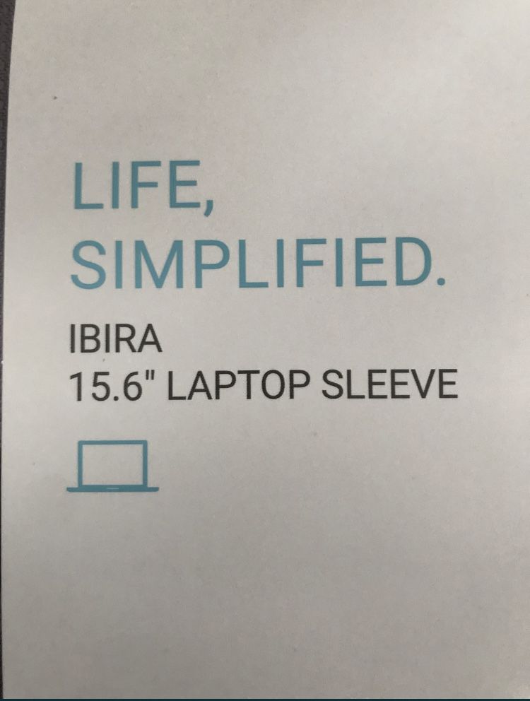 Etui totba na laptop Case Logic Ibira 15.6”.