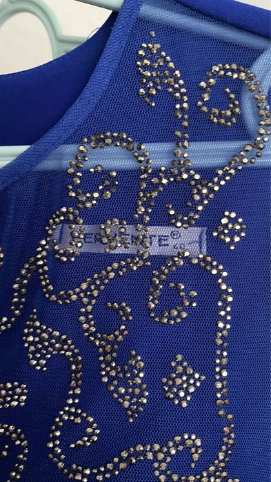 Випускне плаття