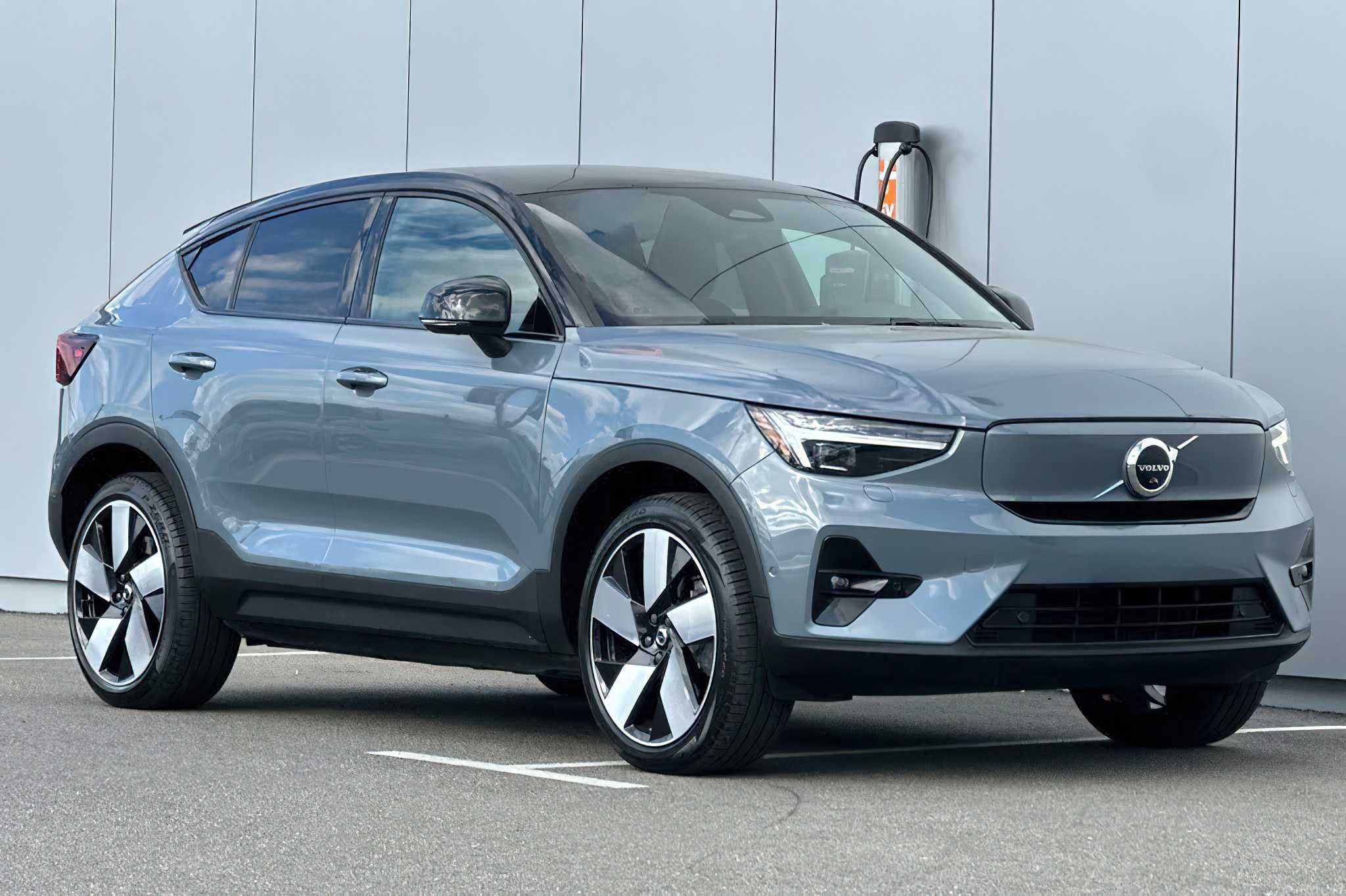Volvo C40    2022