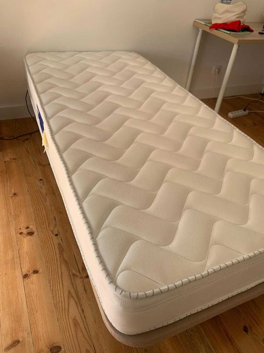 Cama Solteiro Completa