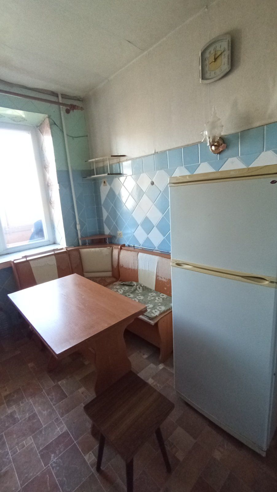 Сдам на длительный срок  3х комн кв-ру на Павловом поле