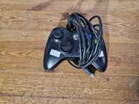 Pad przewodowy do konsoli Microsoft Xbox 360 czarny (2464)