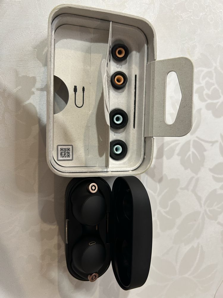 Słuchawki douszne  Sony wf 1000x m4