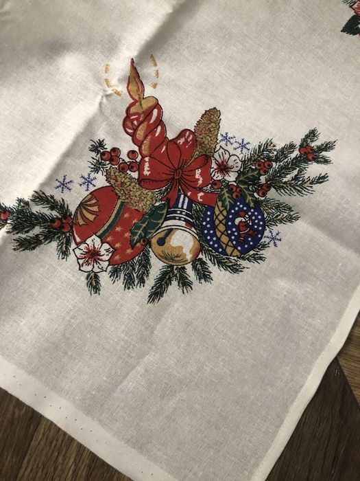 Obrus prostokątny świąteczny 142x85