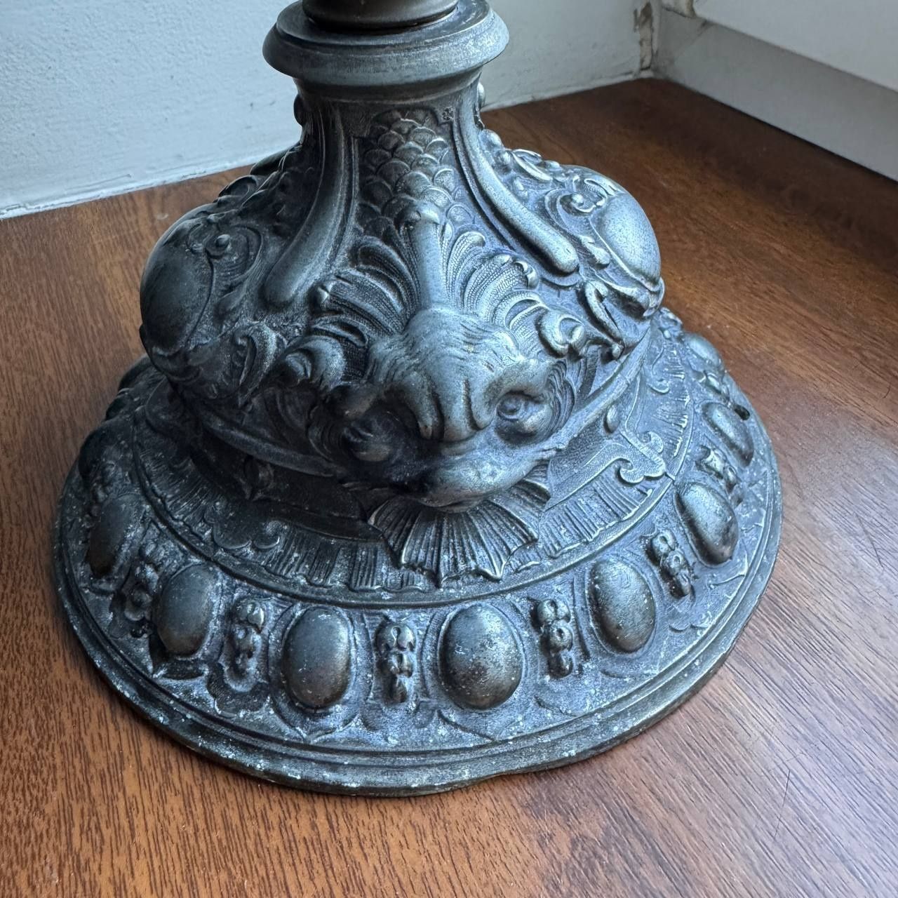 Lampa naftowa Szklana początku XX wieku
