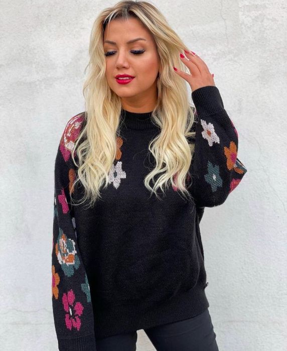 Светр кофта светрик джемпер в квіти з квітами цветы М L Zara