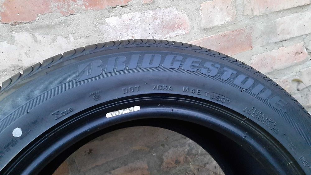 Новий скат 225/55 R16 99Y Bridgestone Turanza ER300