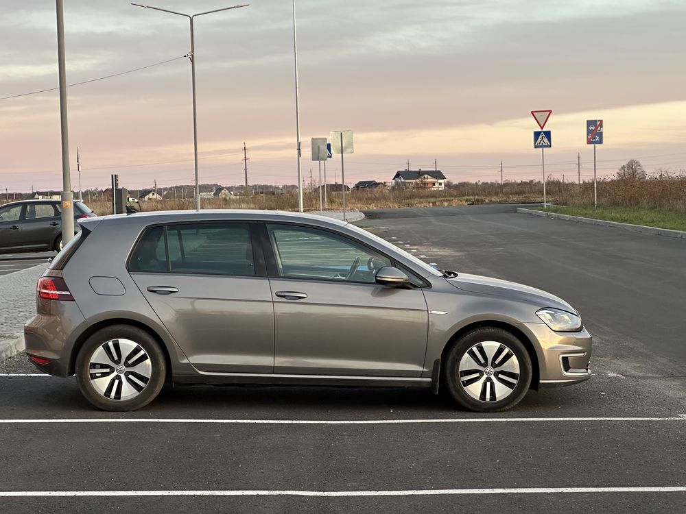 Volkswagen e-golf 2016