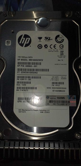 Servidor HP Proliant ML350e Gen8