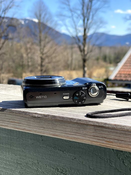 Цифрова камера Samsung WB710