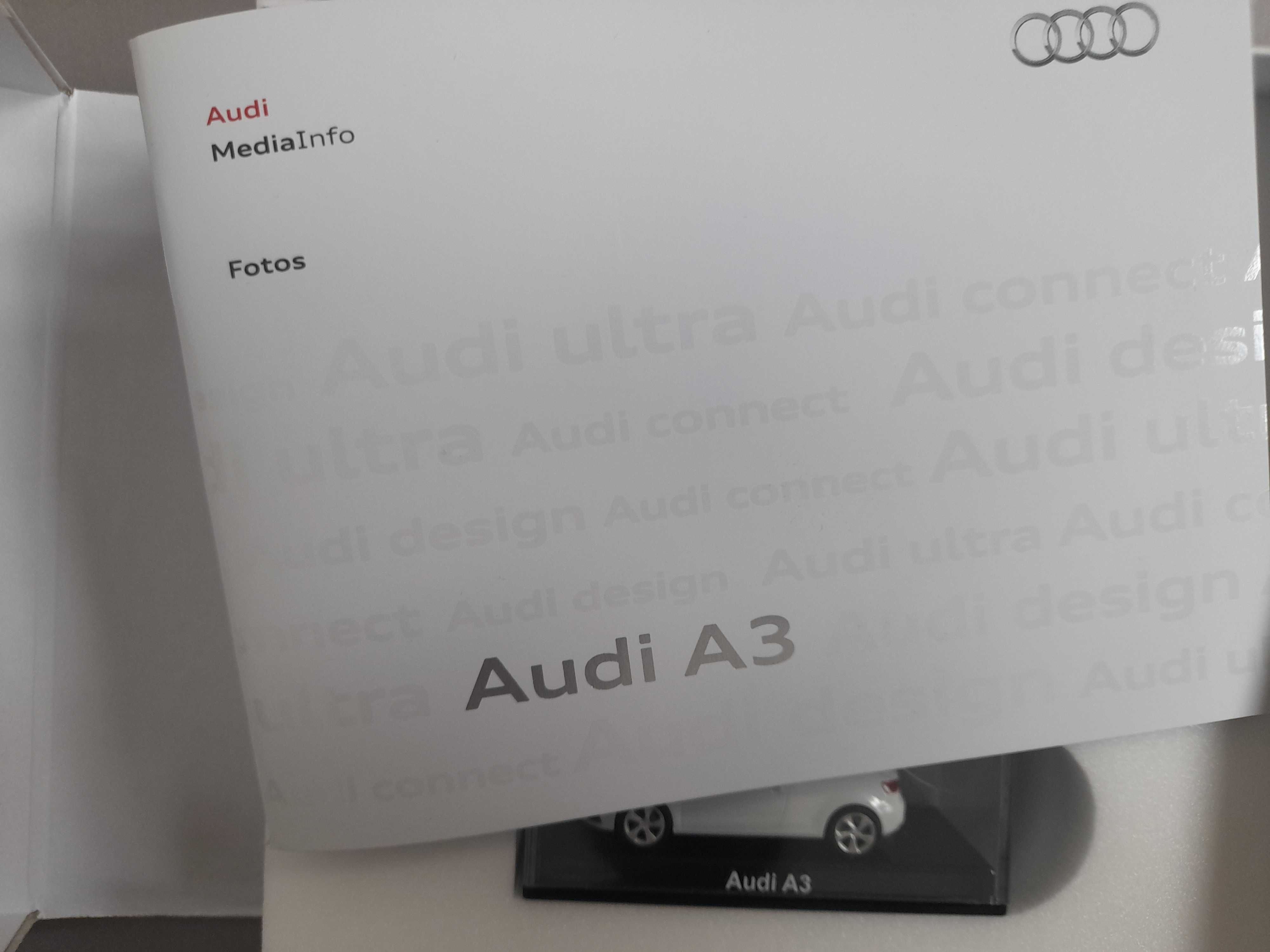 HERPA AUDI A3 dwa modele 1:87 w fabrycznym zestawie firmy AUDI