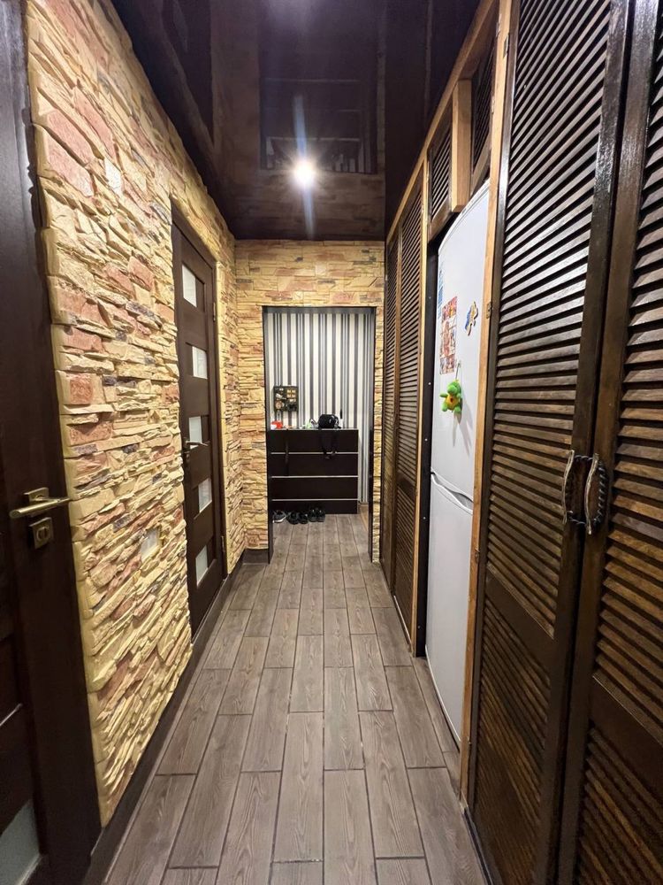 Продам 3-ком.кв.Левый берег,5мкрн/ост.Зил