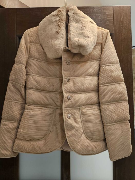 Продам жіночу курточку Ermanno Scervino streeet