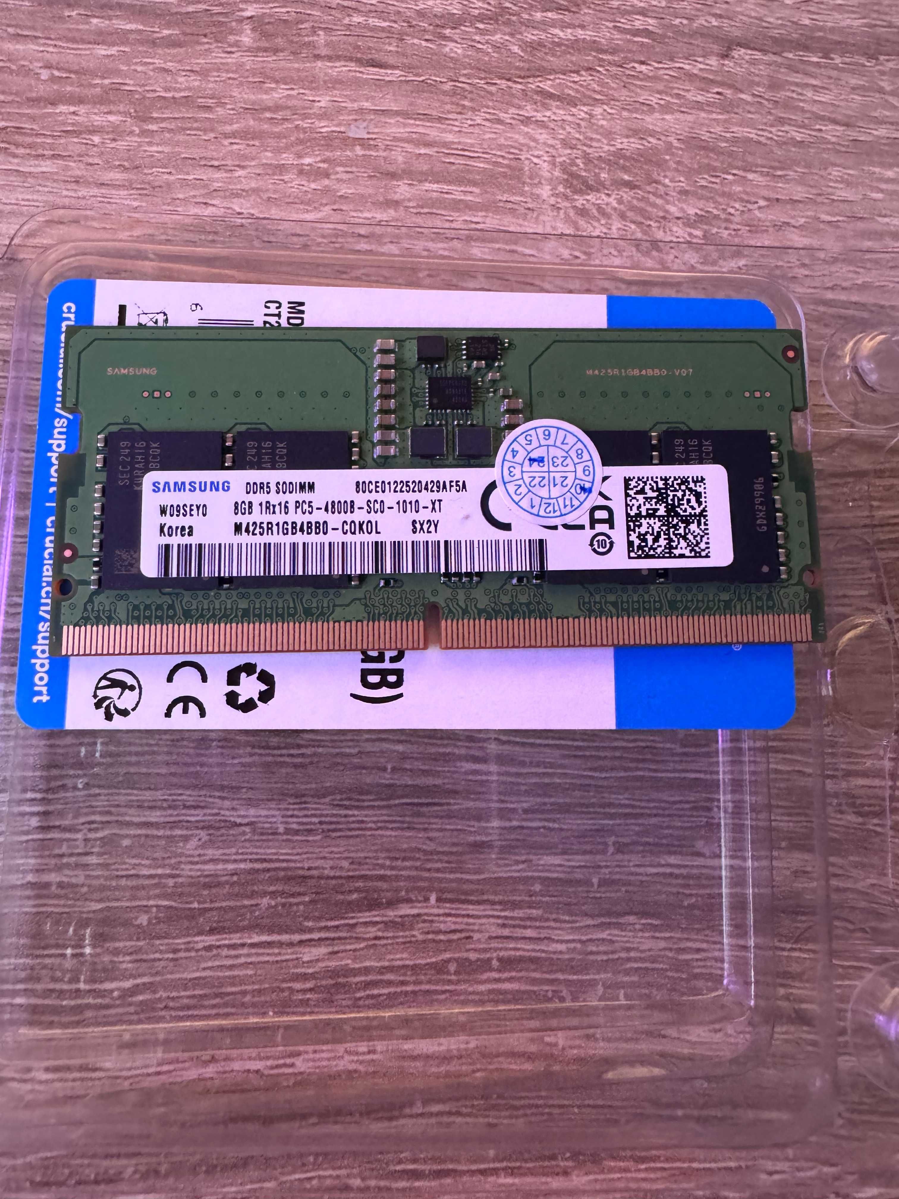 Samsung Pamięć RAM do laptopa - 8 GB DDR5