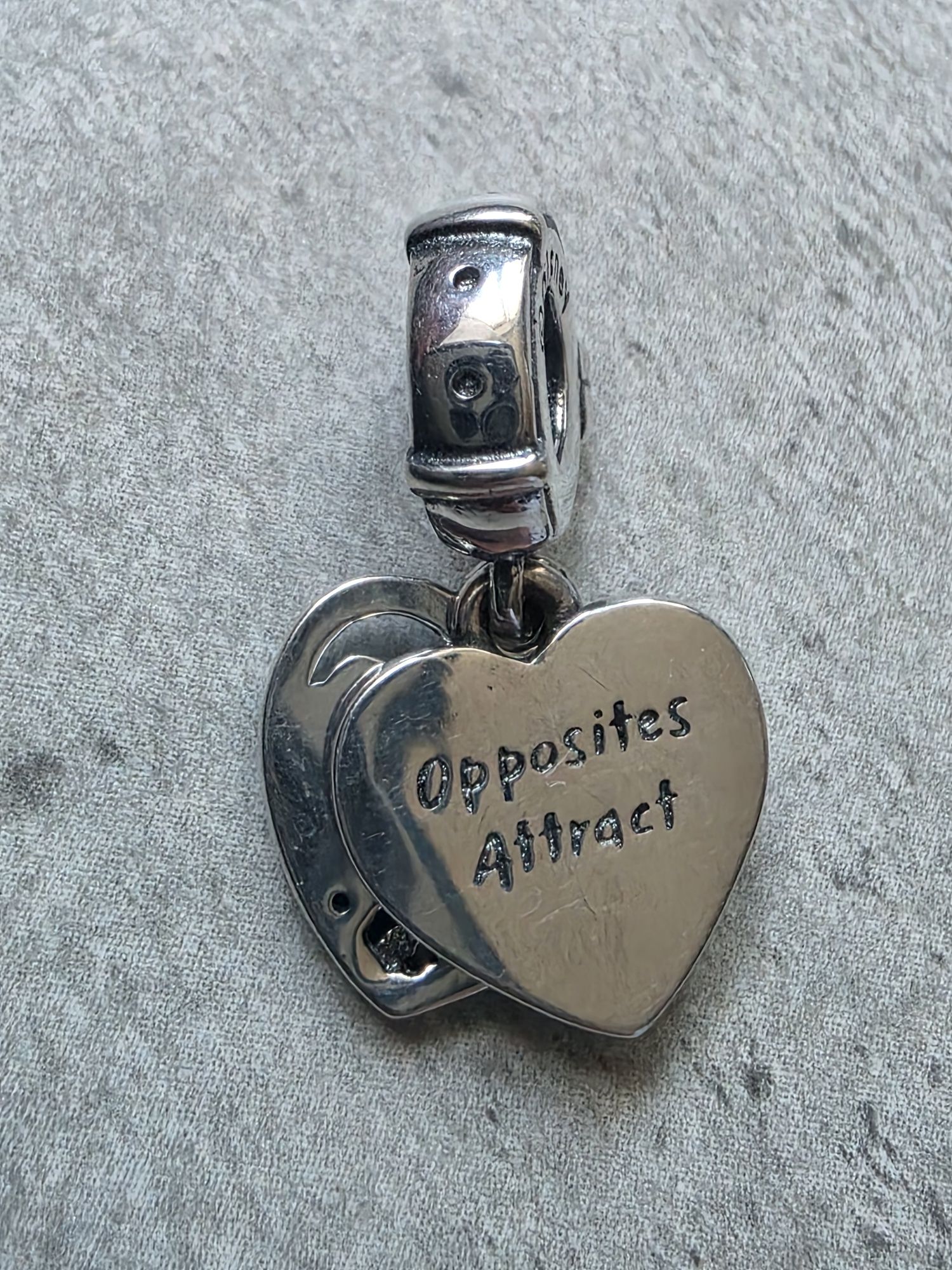 Charms Pandora zakochany kundel srebro 925