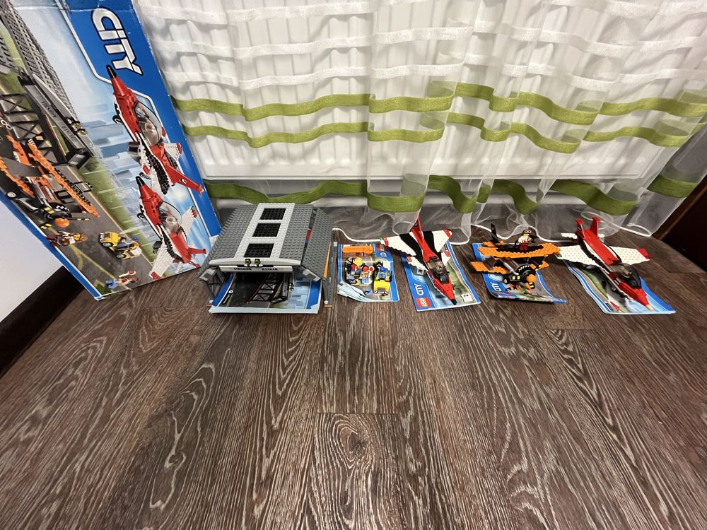 LEGO City Авіашоу в аеропорту
