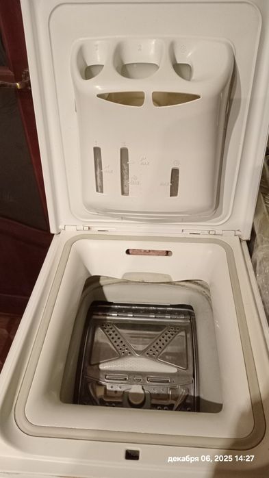 Пральня машина WHIRPOOL