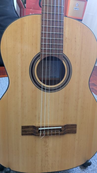 Guitarra Clássica APC 1F c/ Saco Gator de ofera